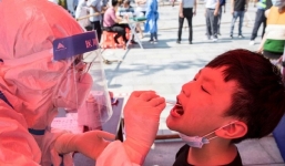 Trung Quốc tái bùng dịch nặng do biến thể Delta