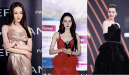 Địch Lệ Nhiệt Ba mặt đơ như búp bê, Cnet soi lại phong độ nhan sắc thất thường