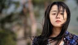 3 đặc điểm của con gái có tình duyên lận đận, yêu ai cũng 'rửa mặt bằng nước mắt'