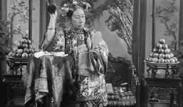 Nghi thức đi vệ sinh của Từ Hi thái hậu khiến hậu thế nghe xong phải rùng mình