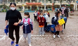 KHẨN: Lào Cai cho học sinh nghỉ học từ 19/2 vì số ca nhiễm Covid-19 tăng kỷ lục