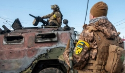 Quan chức Ukraine xin quốc tế xóa nợ cho Kiev