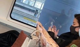 Lưu Diệc Phi ngủ vùi như công chúa trên tàu điện, báu vật hơn 1 tỷ bên cạnh gây chú ý