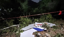 Chưa tìm thấy nạn nhân nào trên máy bay Trung Quốc sau 18 tiếng xảy ra thảm họa