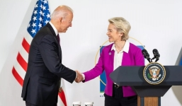 Mỹ, EU 'song kiếm hợp bích' để thoát phụ thuộc vào nhiên liệu Nga