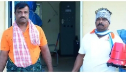 Kiến nghị mãi không ai sửa, người đàn ông đến trụ sở công ty điện lực để sạc điện thoại, xay gia vị... gần năm trời