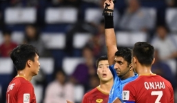 Trọng tài trận Việt Nam vs Trung Quốc: 'Thiên thần' với đội bạn, 'hung thần' của Quang Hải, Công Phượng