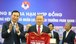 Việc gia hạn hợp đồng với thầy Park sẽ phải tiến hành theo cách không thông thường