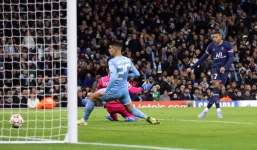 Messi-Neymar im tiếng, Man City đòi nợ lượt đi, cùng PSG giành vé vào vòng 1/8