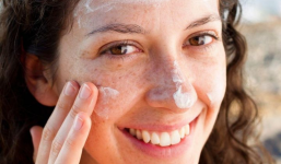 Bôi kem chống nắng cần tránh điều gì để không gây hại cho da, 5 lưu ý tuyệt đối không thể bỏ qua