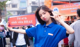 Xiêu lòng trước vẻ đẹp của hot girl 'tuyển sinh'