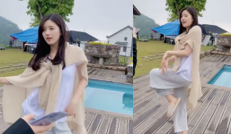 Triệu Lộ Tư 'quẩy banh nóc', dáng người ra sao mà ăn diện 'như bà thím' vẫn tỏa sáng