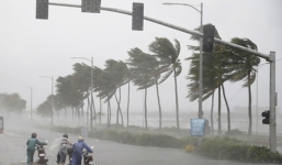 Tin bão cập nhật mới nhất: Bão số 2 giật cấp 10 cách đất liền Hải Phòng - Nghệ An khoảng 210km