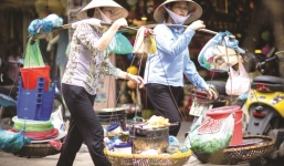 Lao động tự do tại Hà Nội không phải về quê xin xác nhận hưởng chính sách hỗ trợ Covid-19