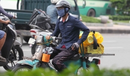 Người dân Hà Nội phấn khởi như 'Thủ Đô giải phóng' bởi chương trình đổi xe máy cũ lấy xe mới