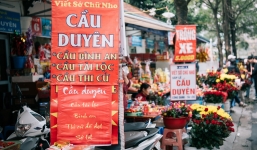 Đến hẹn lại lên, trai xinh gái đẹp Hà Thành nô nức đi lễ Chùa Hà đầu năm: Quyết 'mang rể về cho mẹ'