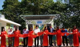 Trao tặng nhà vệ sinh bằng gạch chai nhựa đầu tiên tại Việt Nam cho học sinh tỉnh Thái Nguyên