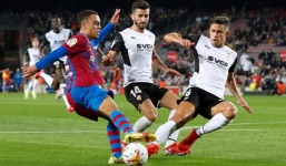 Nhận định Valencia vs Barcelona (22h15 20/02/2022) vòng 25 La Liga: Hang Dơi bị đánh sập