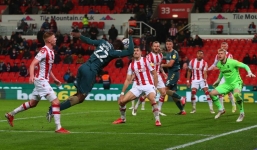 Nhận định Middlesbrough vs Stoke (21h 30/04/2022)  Hạng nhất Anh: Stoke quyết tâm giành lấy 3 điểm để leo hạng 