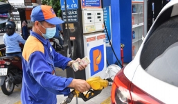 Giá xăng dầu hôm nay ngày 25/6: Tăng dựng ngược