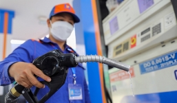 Giá xăng dầu hôm nay ngày 11/7: Biến động bất thường