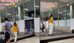 Lại thêm một cô gái leo lên băng chuyền hành lý quay clip: Netizen đồng loạt yêu cầu 'cấm bay'