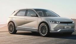 Hyundai Ioniq 5 được chào bán gần 2 tỷ đồng kèm nhiều ưu đãi đặc biệt