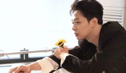 'Hoàng tử gác mái' Park Yoo Chun khó cứu vớt sự nghiệp sau bê bối đời tư