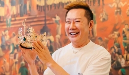 Hành động lạ của ông Nawat sau khi bị nhà tài trợ kiện