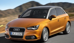 3 mẫu xe cao cấp đã qua sử dụng dưới 700 triệu đồng thích hợp cho gia đình trẻ