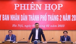 Tập thể UBND Thành phố họp phiên thường kỳ tháng 2/2023