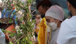 Gia đình cố nghệ sĩ Vũ Linh xin lỗi khi YouTuber vô ý thức, đụng chạm đến phần mộ của cố nghệ sĩ Thanh Kim Huệ