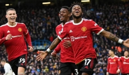 Thắng kịch tính Leeds United, MU lọt vào top 4 Ngoại hạng Anh