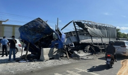 Cập nhật vụ xe khách chở 45 người lật ngửa tại Bình Thuận