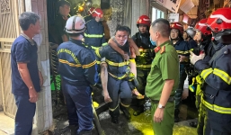 Tặng Bằng khen 1 tập thể, 2 cá nhân dũng cảm cứu thoát 4 người trong đám cháy