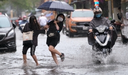 Bắc Bộ - Trung Bộ mưa lớn kéo dài đến bao giờ, cảnh báo lũ?