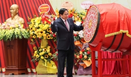 Thủ tướng Chính phủ Phạm Minh Chính dự lễ khai giảng năm học mới tại Trường Tiểu học Đoàn Thị Điểm 