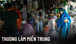 CHÙM ẢNH: Người dân miền Trung oằn mình chạy bão, viết tên lên mái nhà 'bay cho xin lại'