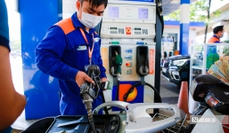 Thanh tra 15 doanh nghiệp đầu mối và 2 nhà máy xăng dầu