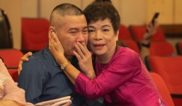 Vợ trẻ cập nhật tình trạng hiện tại của Công Lý, fan lịm tim vì việc làm dễ thương này 