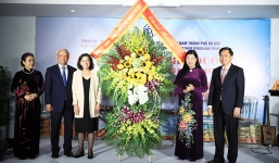 Lãnh đạo Thành phố Hà Nội gặp mặt đại biểu dự Đại hội 22 Hội đồng Hòa bình thế giới 