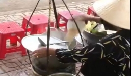 Vụ đổ thức ăn thừa vào nồi nước lèo: Phạt người bán 2,5 triệu đồng
