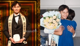 Cảnh tượng neo người tại buổi đón Á vương Mister Universe Tourism 2023 Hoàng Sơn về nước