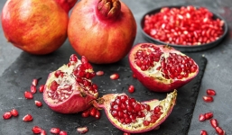 Quả lựu: Khi ăn có nên bỏ hạt, chuyên gia chỉ rõ mà bao người bất ngờ thay đổi bằng được cách ăn?