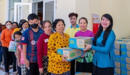 Fami Canxi & Chuyến Xe Nhân Ái tiếp sức “Cứng cáp trăm phần trao cộng đồng nhân ái”