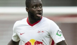 Trung vệ 'hot' châu Âu bật đèn xanh, MU liệu có lỡ như Sancho?