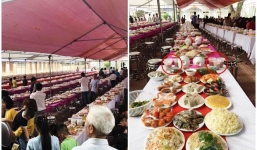 Hàng trăm mâm cỗ thịnh soạn với 20 món trong bữa tiệc làng quê, đặc biệt nhất là món tráng miệng