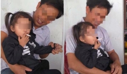 Bức xúc trước hình ảnh người đàn ông vui vẻ cười đùa bên cạnh bé gái đang hút thuốc lá