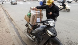 Chàng shipper có tâm khi quyết định tráo thuốc ngủ thành thuốc bổ vì sợ khách nghĩ quẩn làm liều