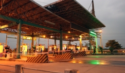 Công an có mặt tại BOT Mỹ Lộc - Nam Định trong ngày thu phí trở lại sau 7 tháng xả trạm